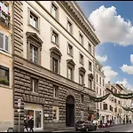 Luxury Apartment Spanish Steps